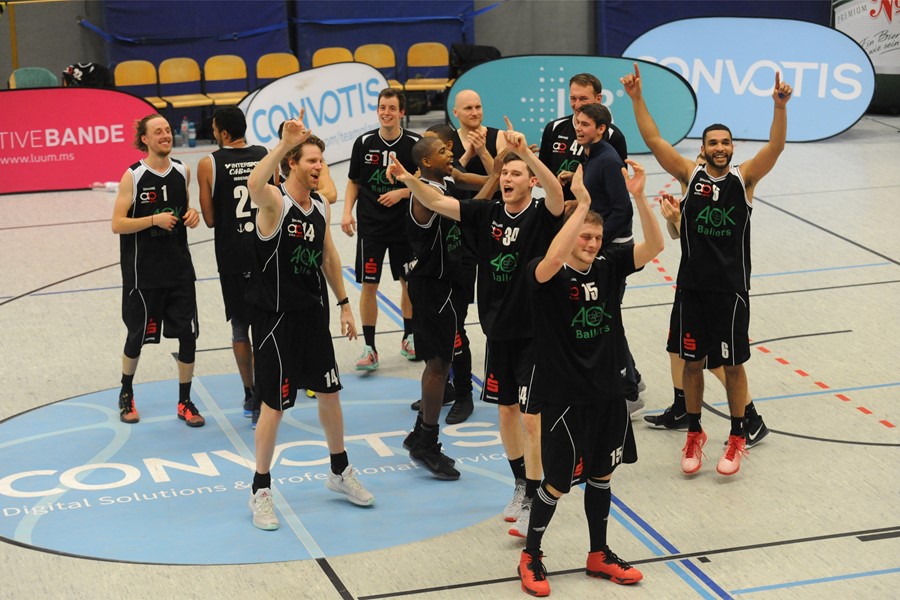 Nach 35 Jahren: Derbysieg in Münster!!!