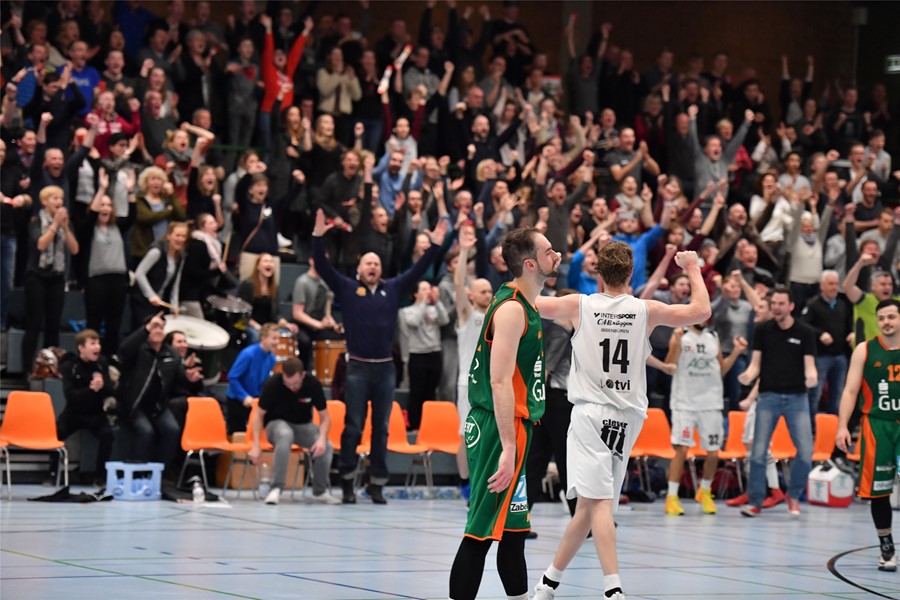 Die AOK Ballers sichern den Klassenerhalt