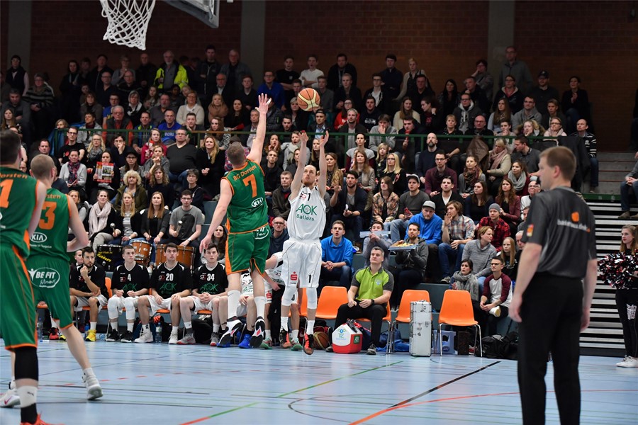 AOK Ballers wollen die “Hölle Ost” erneut zum Kochen bringen