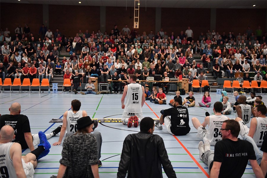 894 Fans feiern den TVI für eine beeindruckende Saison