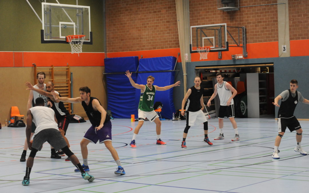 Erster öffentlicher Test der AOK Ballers gegen Wulfen