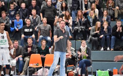 AOK Ballers mit rabenschwarzem Tag in Salzkotten