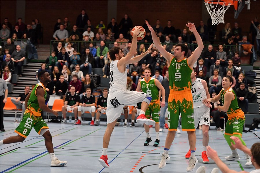 AOK Ballers setzen Höhenflug fort