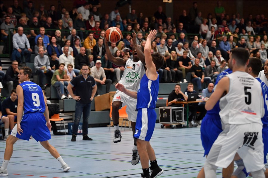 Deutliche Steigerung beim 111:71-Sieg in Kamp-Lintfort