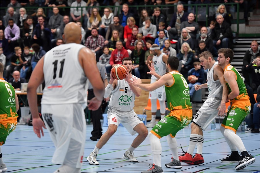 Desaströser Start beim 80:94 in Herford