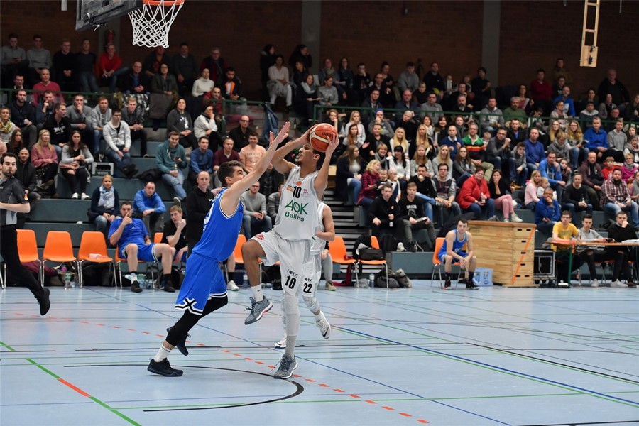 Faustdicke Überraschung im Pokal! 101:81-Sieg in Herten!