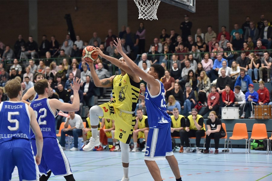 “Mission 888” im Gipfeltreffen gegen Herford