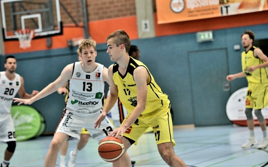 Eigengewächs Kevin Dierkes verlängert