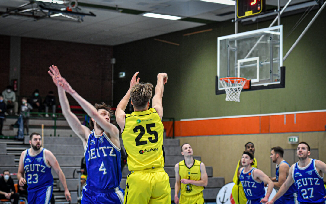 Sieg dank “Hammer Defense” / Samstag in Bonn